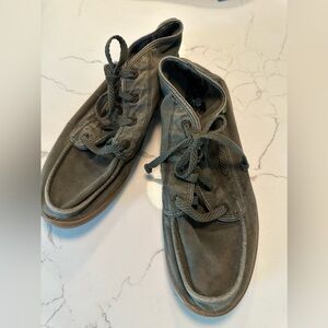 Sanuk Chukka women’s size 10 brown